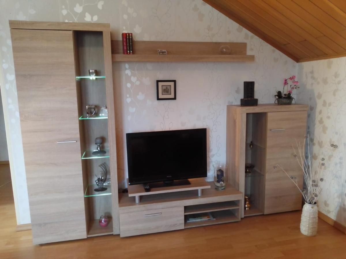 Haus Heidrun Daire Dolgesheim Dış mekan fotoğraf
